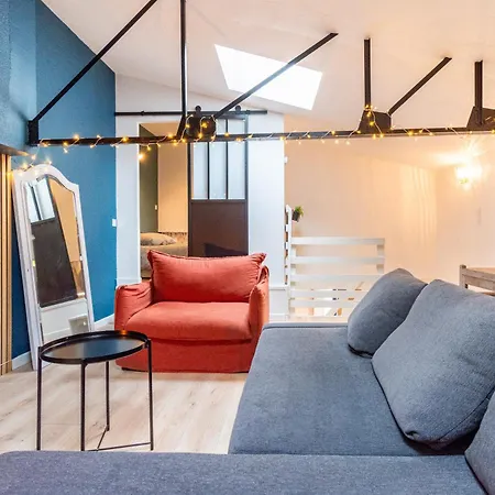 Apartment Duplex Industriel Sur L'ile De