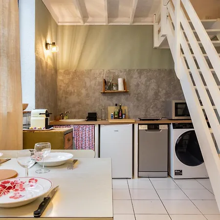 Apartment Duplex Industriel Sur L'ile De Nantes